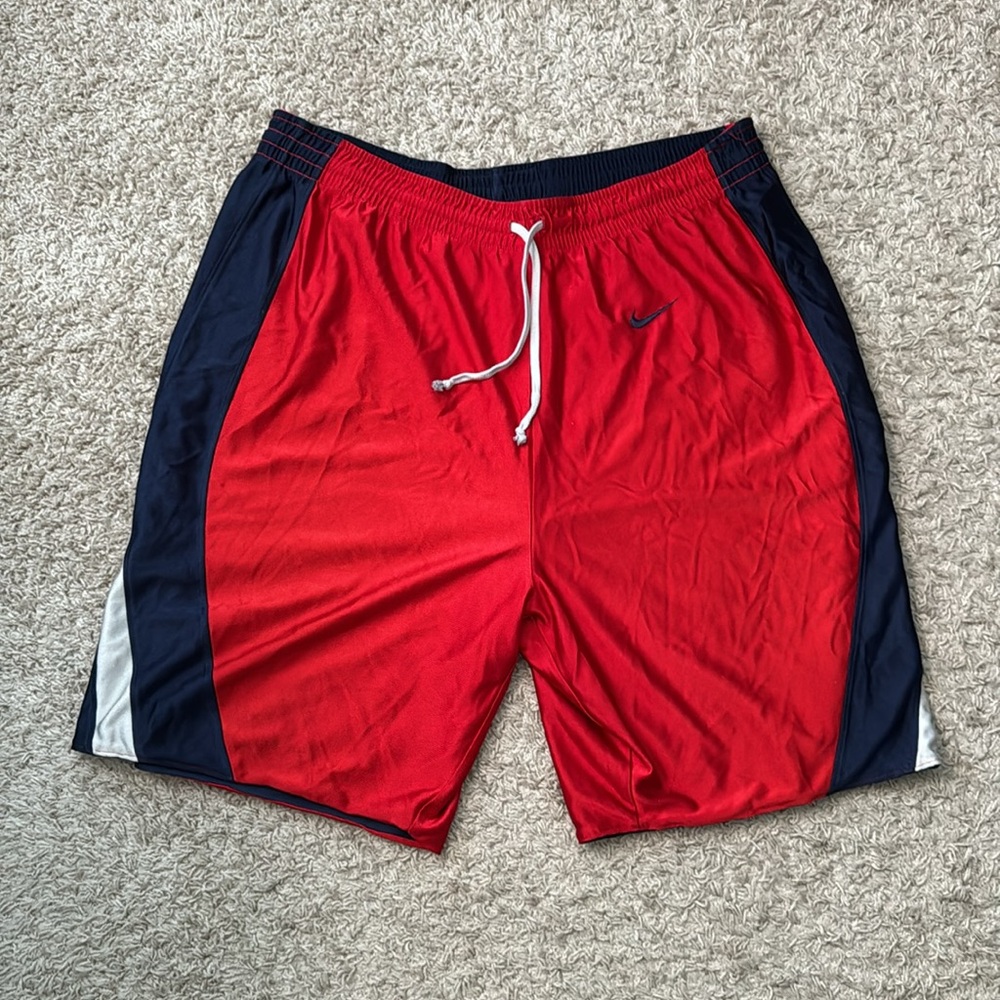 RARE Mens Nike Gonzaga Bulldogs Basketball Reversible Shorts Embroidered Size XL - Picture 3 of 7